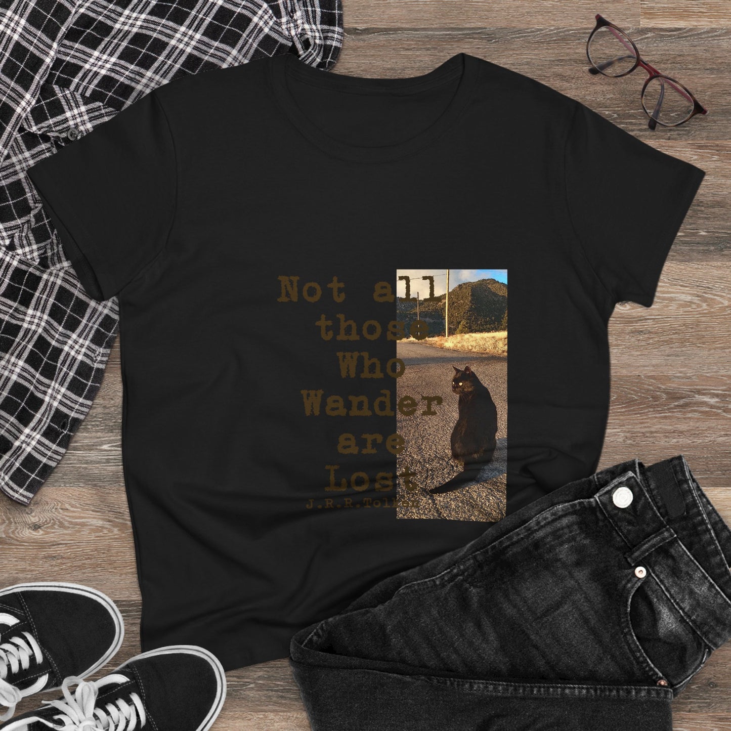 Wandering Kitty Women's Midweight Cotton Tee