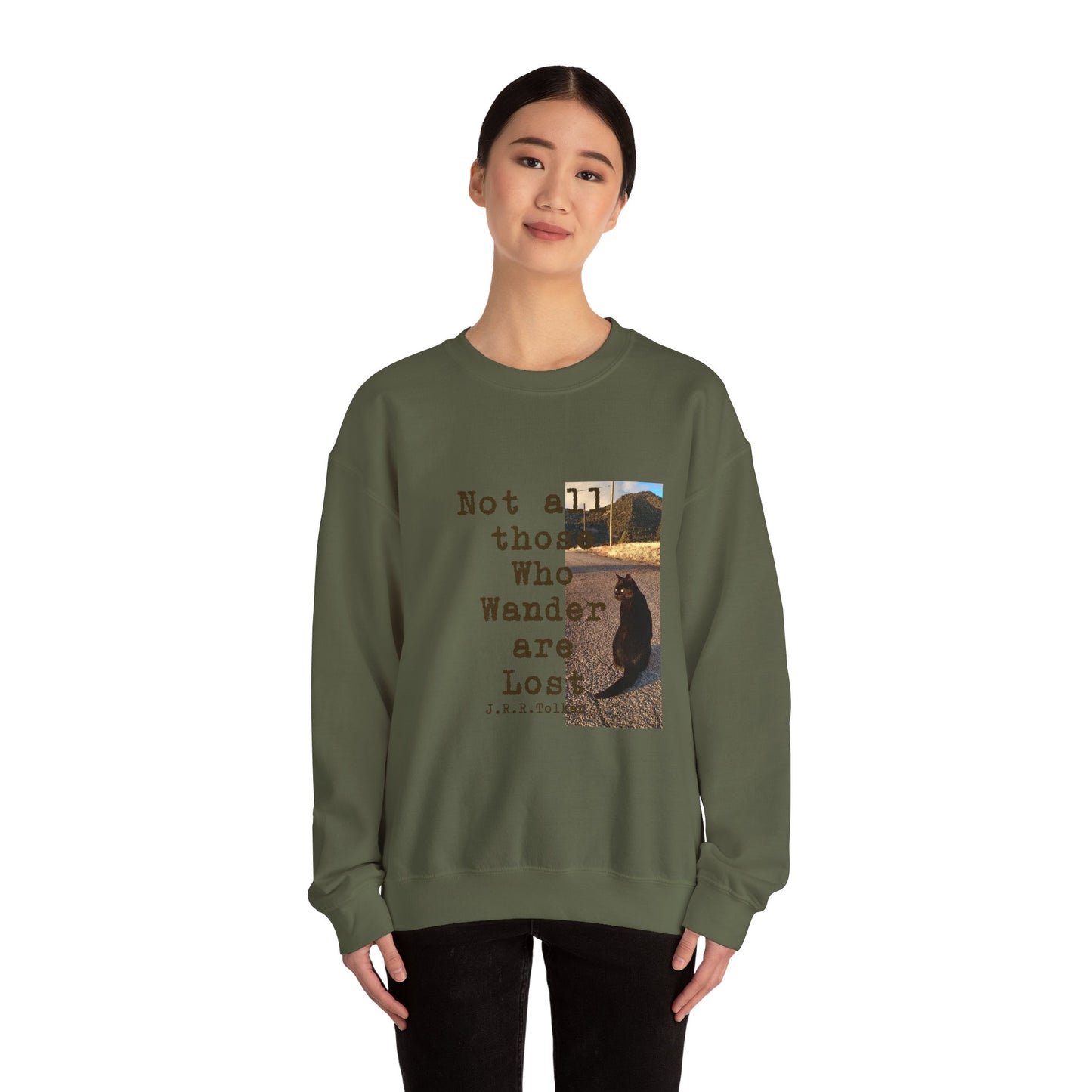 Wandering Kitty Unisex Heavy Blend™ Crewneck Sweatshirt