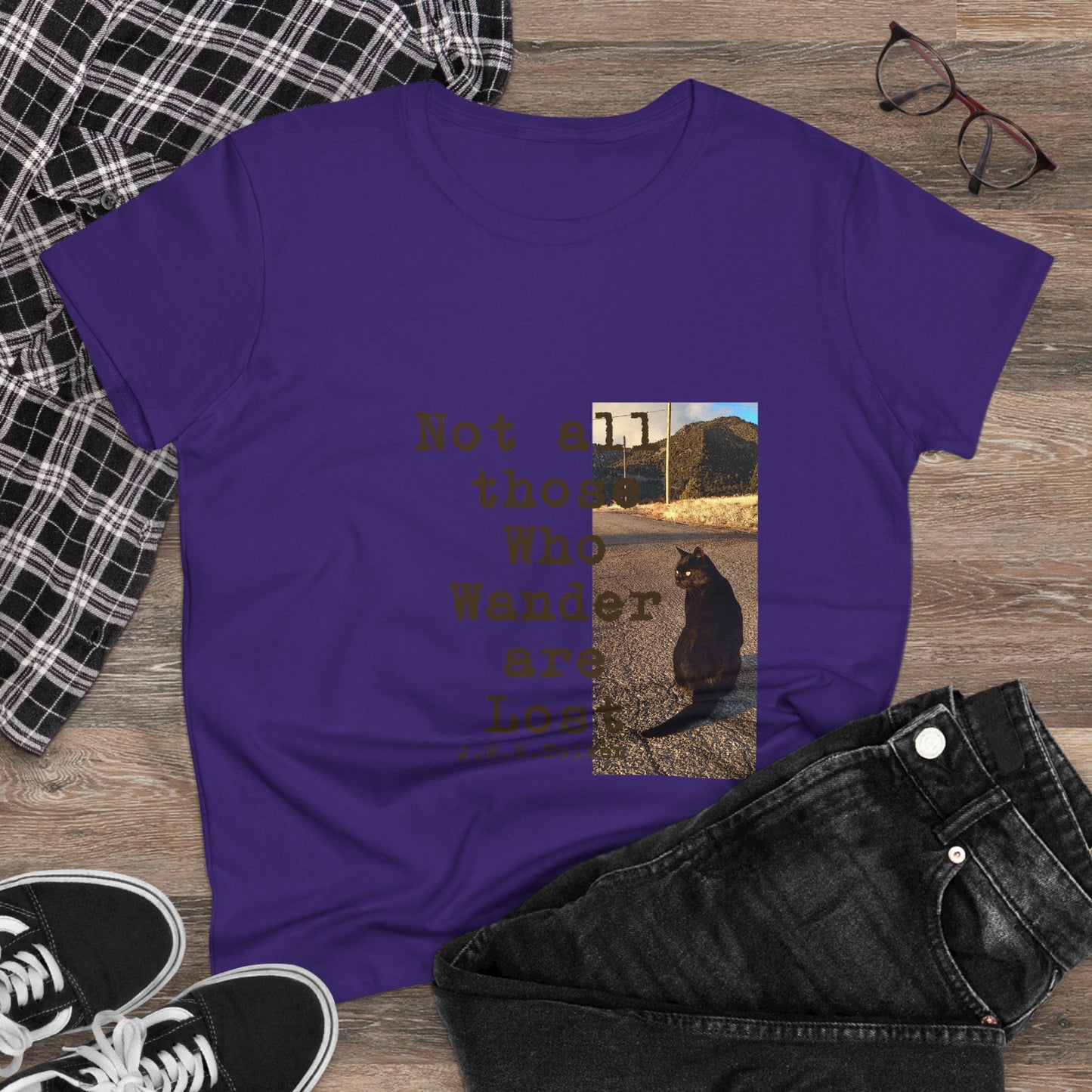 Wandering Kitty Women's Midweight Cotton Tee