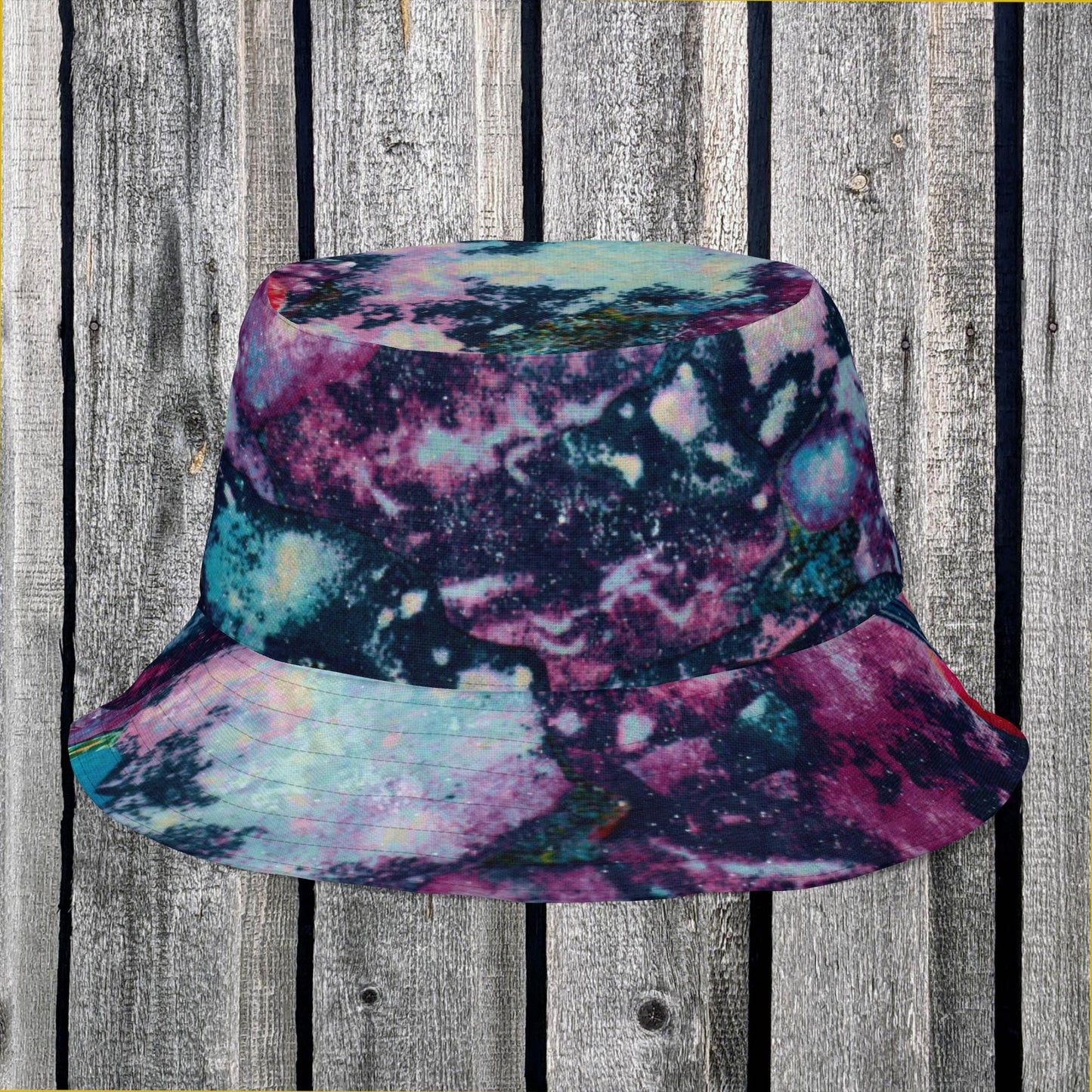 Peace Out Alien Reversible bucket hat