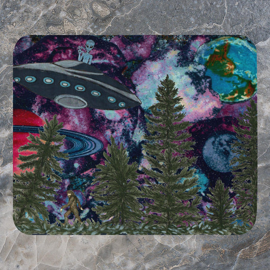 Hitchhiking the Universe Mouse pad